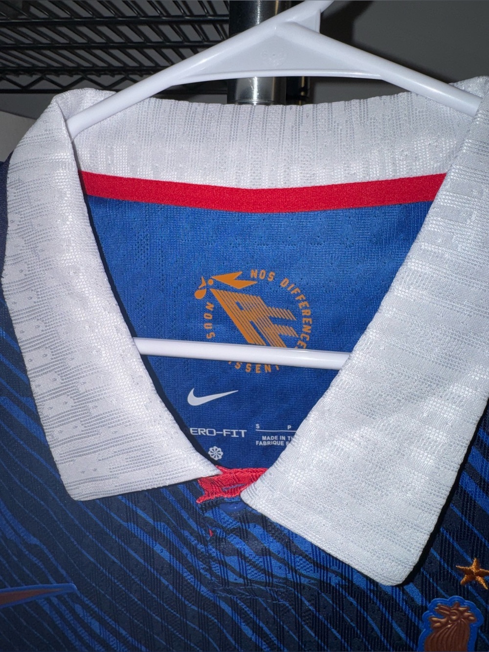 Nike France 2026 Mbappe #10 Men’s Home Soccer Jersey 🆕 - Picture 3 of 8